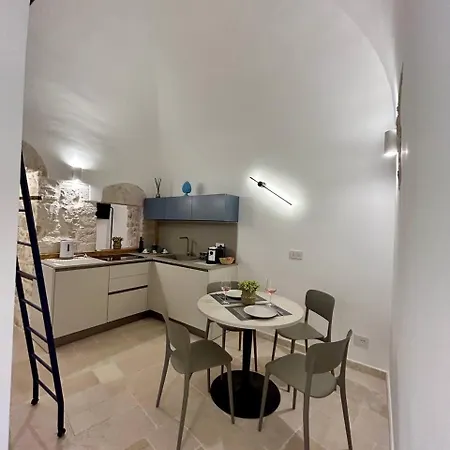 Blu Marina جيوفيناتسو